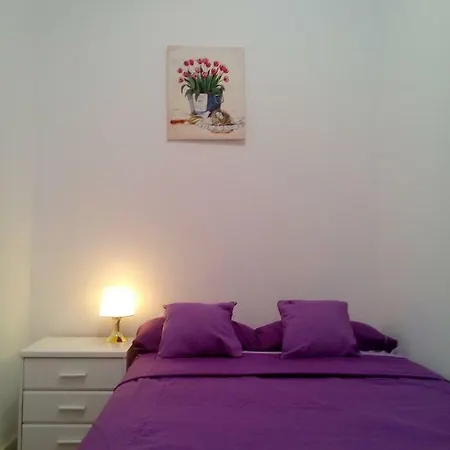 Hutb 013208 Apartment